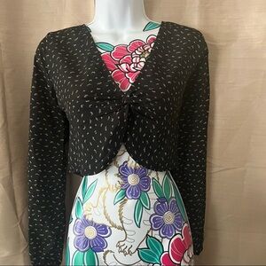 7 Day Wknd Black Long Sleeve Crop Twisted Front Blouse